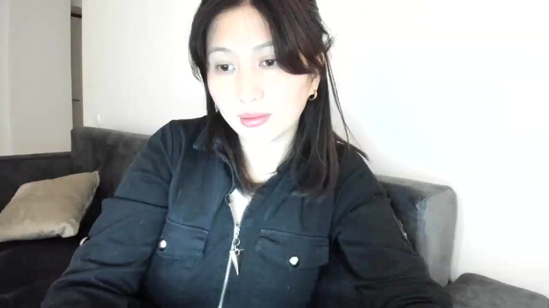 Gallery image thumbnail from Elfleurit's myfreecams stream on, 01/27/2024, 16:46 image 6 of 20