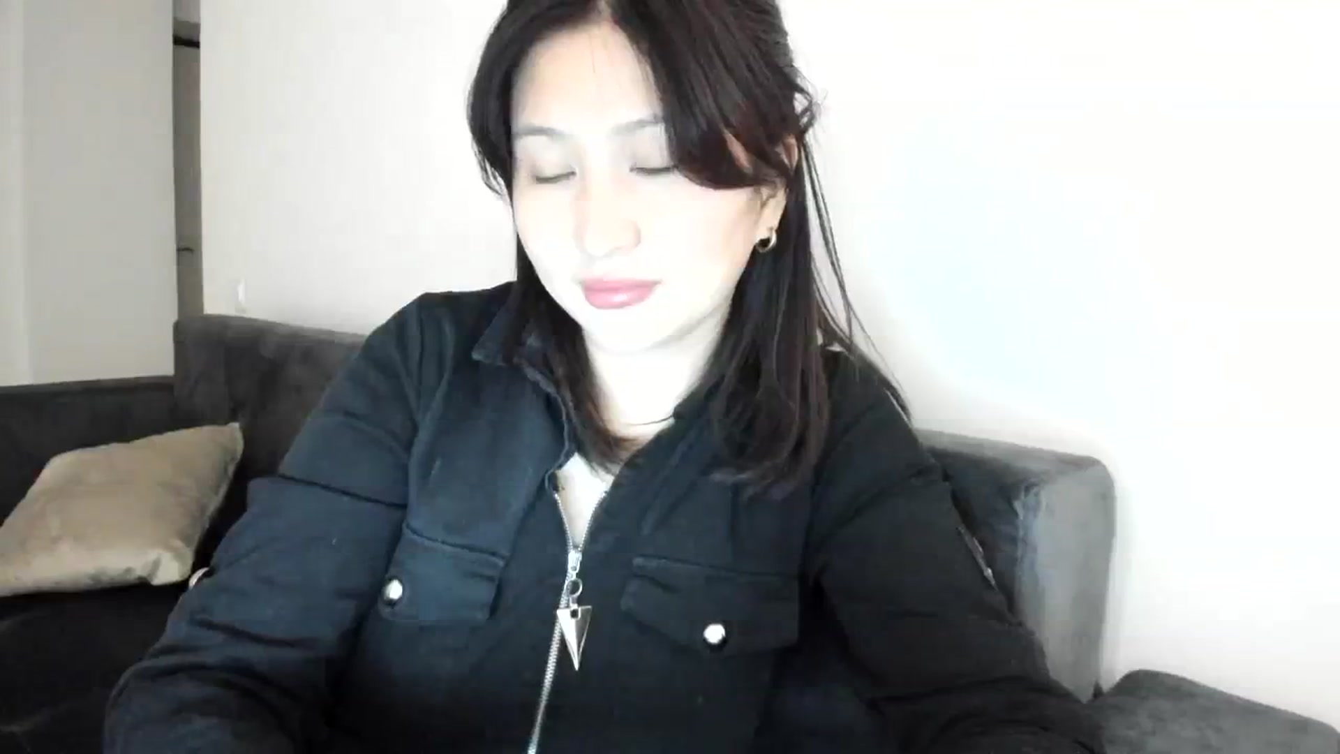 Gallery image thumbnail from Elfleurit's myfreecams stream on, 01/27/2024, 16:46 image 4 of 20