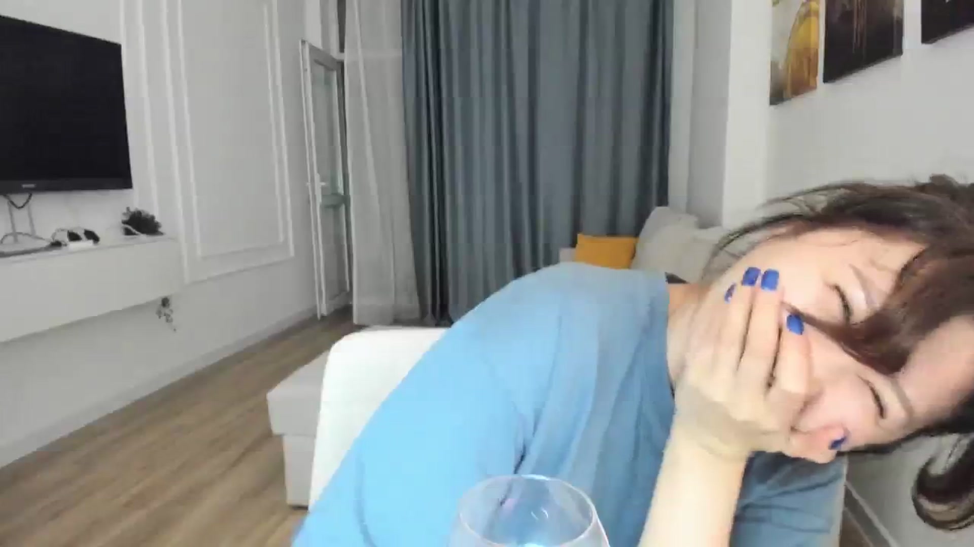 Gallery image thumbnail from Elfleurit's myfreecams stream on, 01/30/2024, 24:22 image 12 of 20