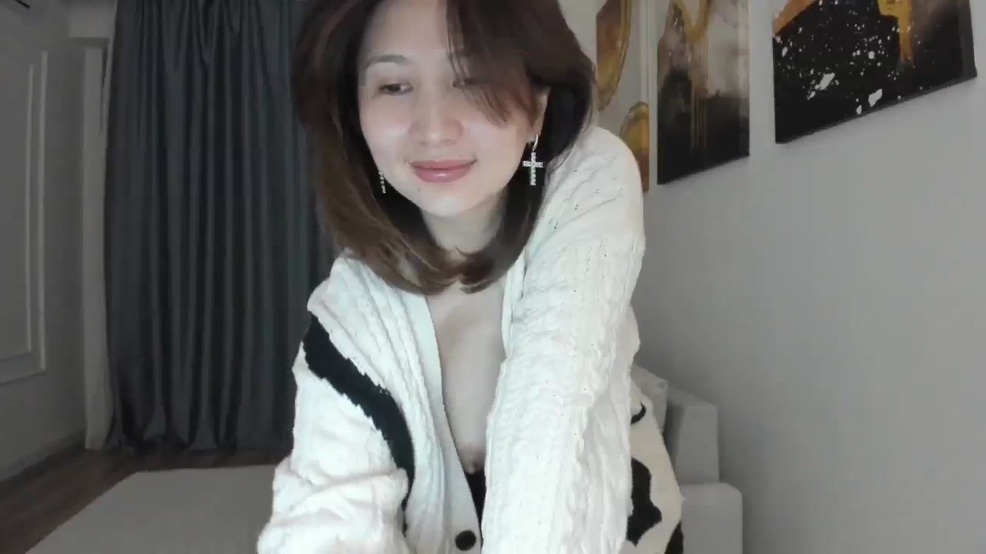 Gallery image thumbnail from Elfleurit's myfreecams stream on, 02/01/2024, 01:46 image 3 of 20