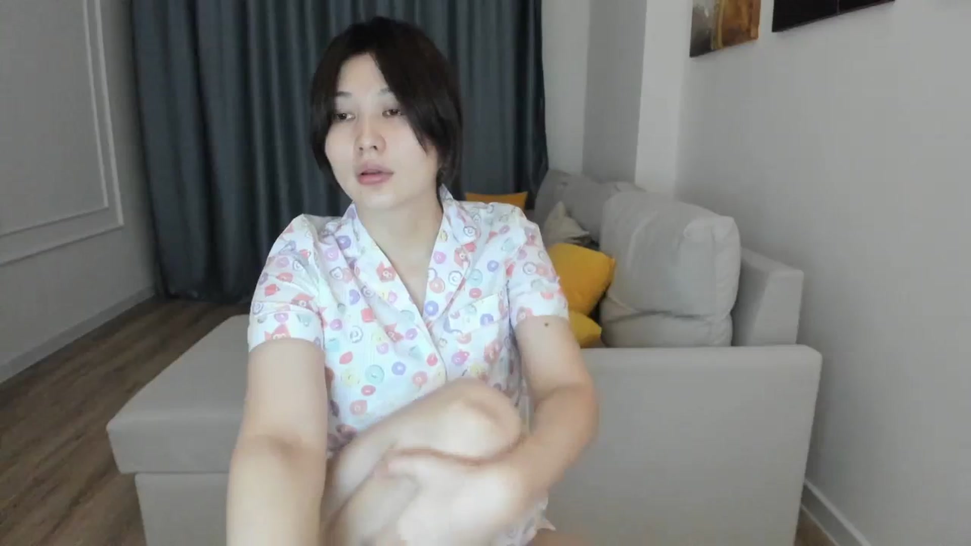 Gallery image thumbnail from Elfleurit's myfreecams stream on, 02/27/2024, 20:47 image 14 of 20