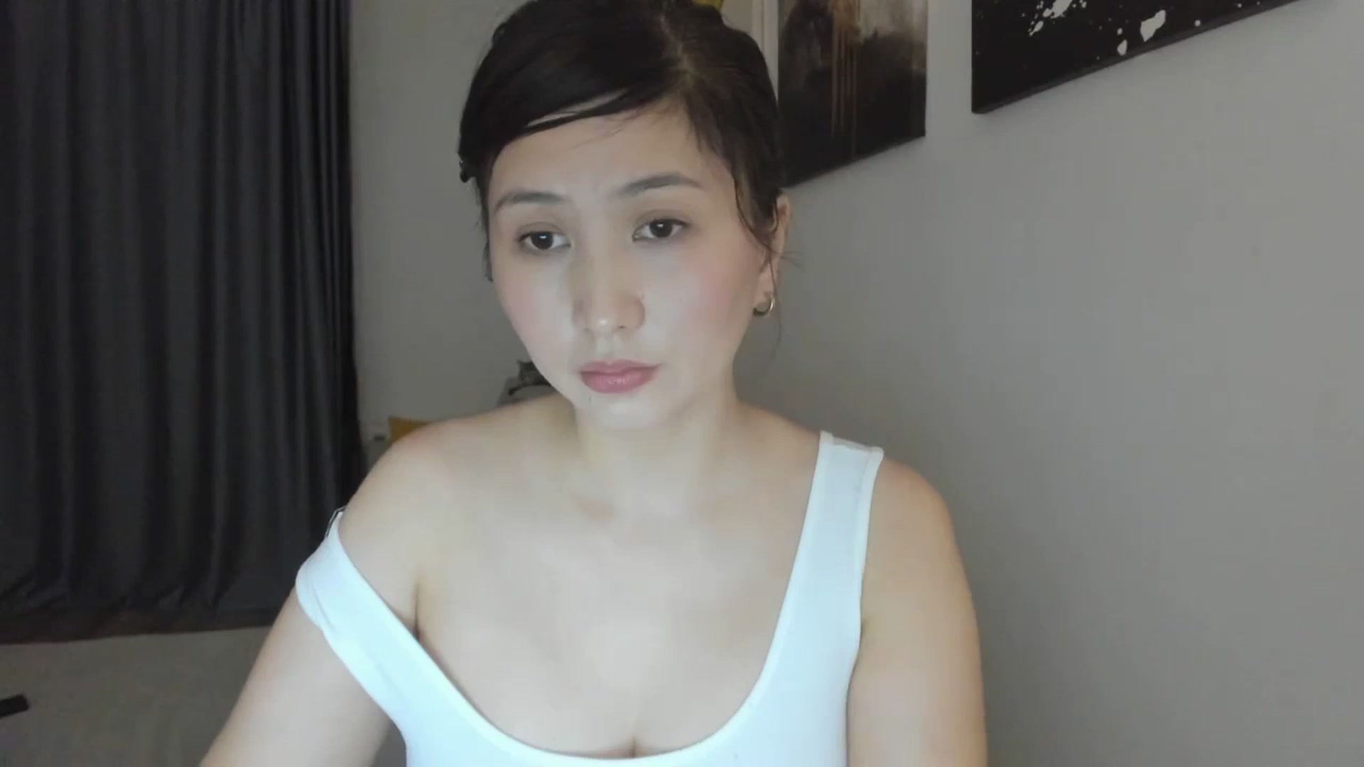 Gallery image thumbnail from Elfleurit's myfreecams stream on, 02/29/2024, 20:13 image 2 of 20