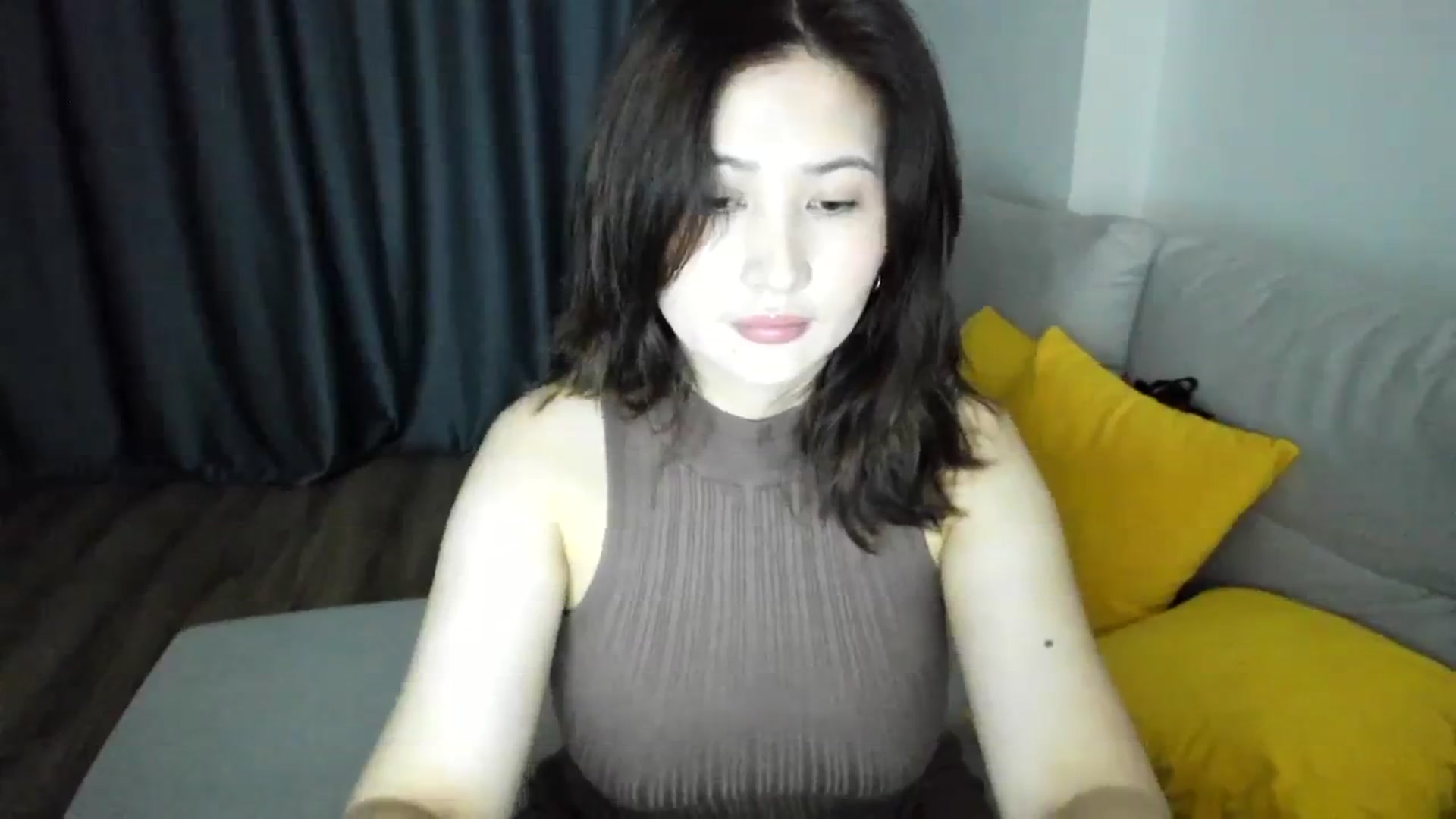 Gallery image thumbnail from Elfleurit's myfreecams stream on, 04/02/2024, 18:55 image 13 of 20