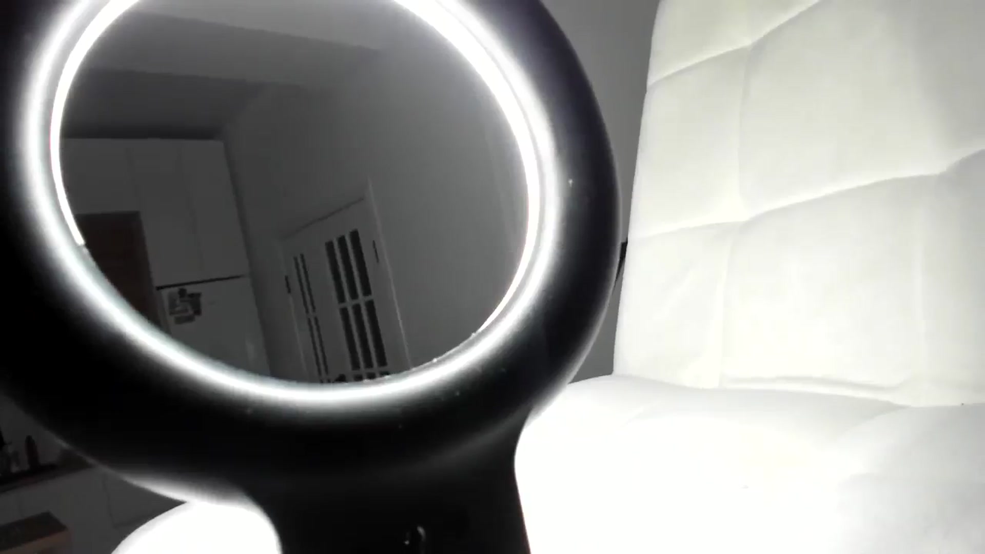 Gallery image thumbnail from Elfleurit's myfreecams stream on, 04/02/2024, 18:55 image 2 of 20