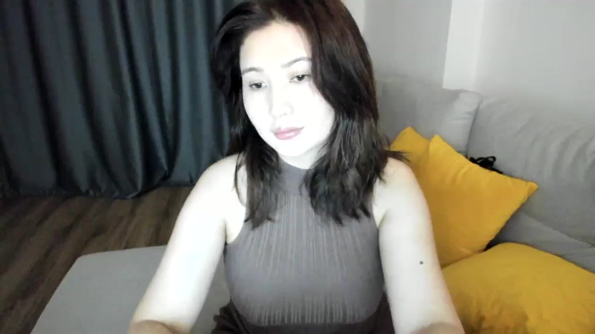Gallery image thumbnail from Elfleurit's myfreecams stream on, 04/02/2024, 18:55 image 9 of 20
