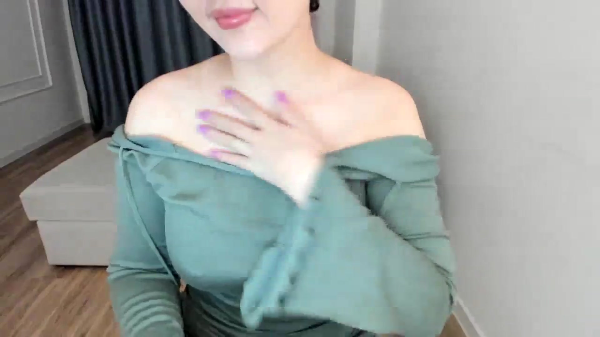 Gallery image thumbnail from Elfleurit's myfreecams stream on, 04/05/2024, 19:06 image 5 of 20