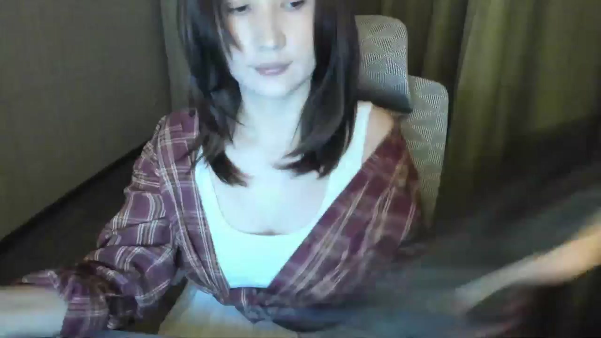 Gallery image thumbnail from Elfleurit's myfreecams stream on, 05/09/2024, 18:24 image 1 of 20