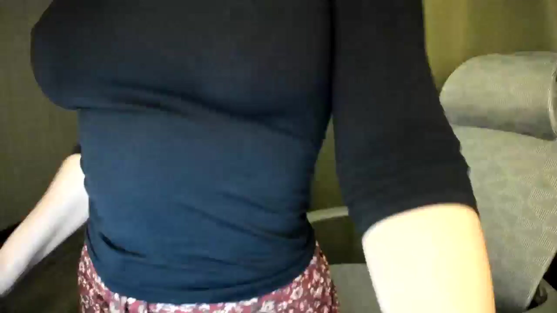 Gallery image thumbnail from Elfleurit's myfreecams stream on, 05/14/2024, 20:20 image 11 of 20