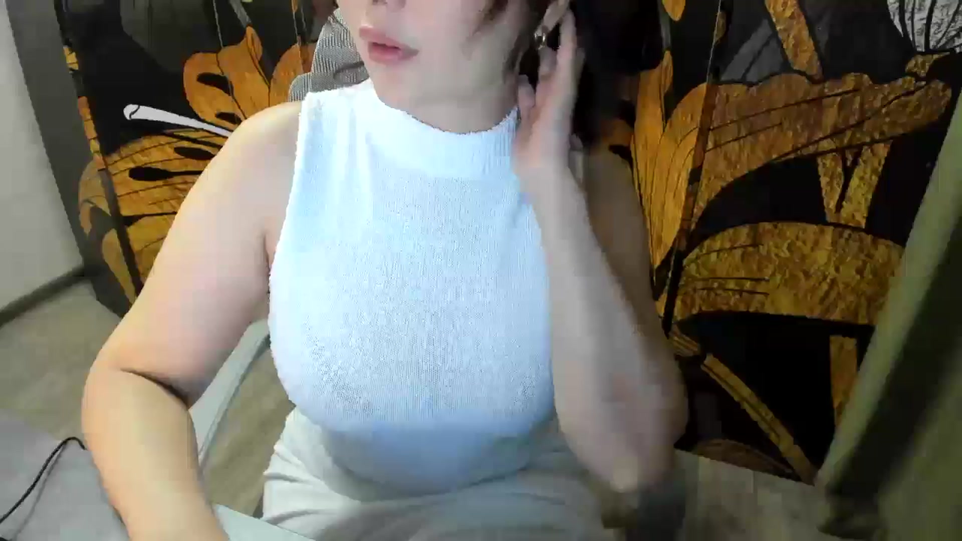 Gallery image thumbnail from Elfleurit's myfreecams stream on, 05/30/2024, 18:40 image 14 of 20