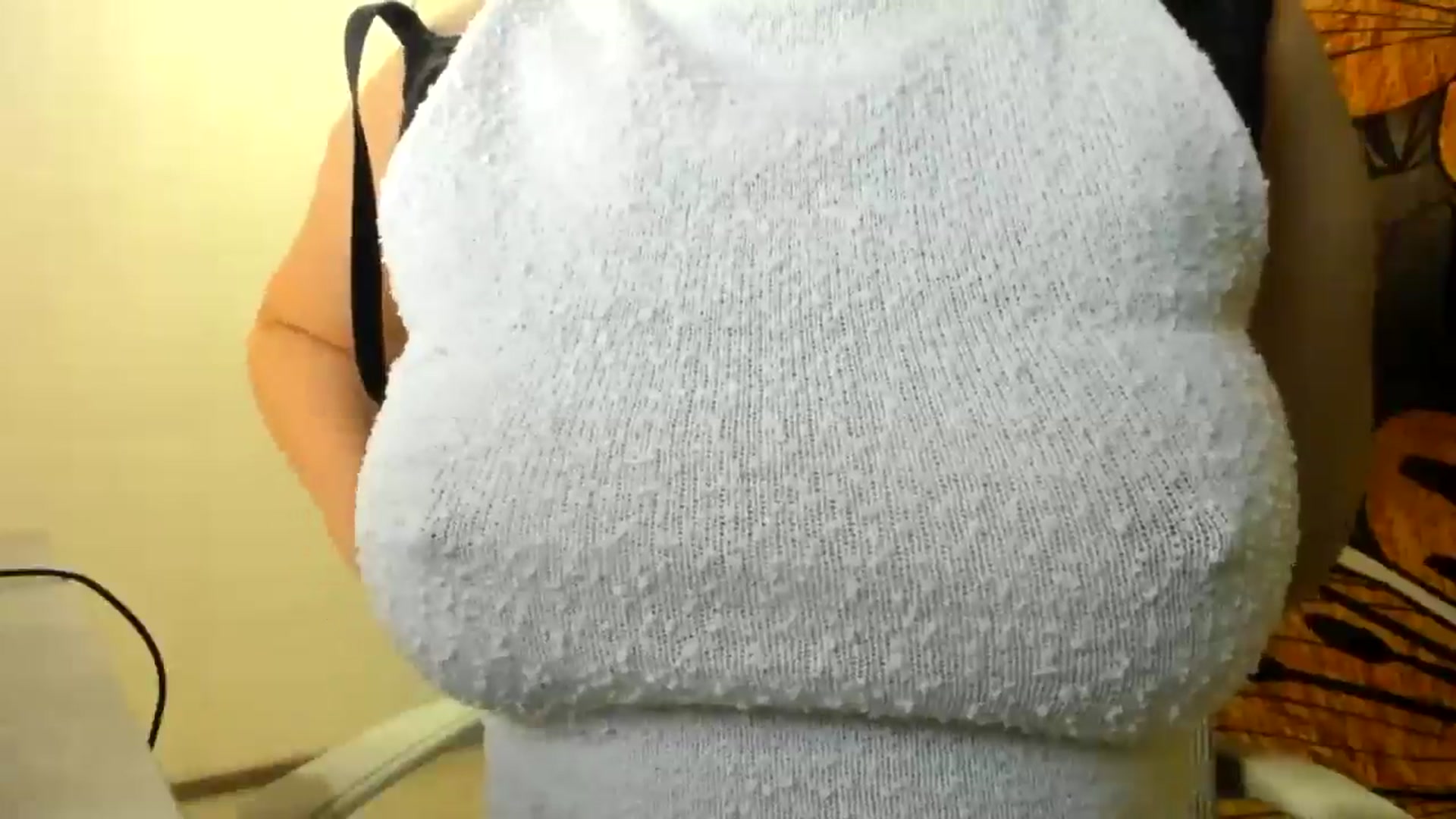Gallery image thumbnail from Elfleurit's myfreecams stream on, 05/30/2024, 18:54 image 20 of 20
