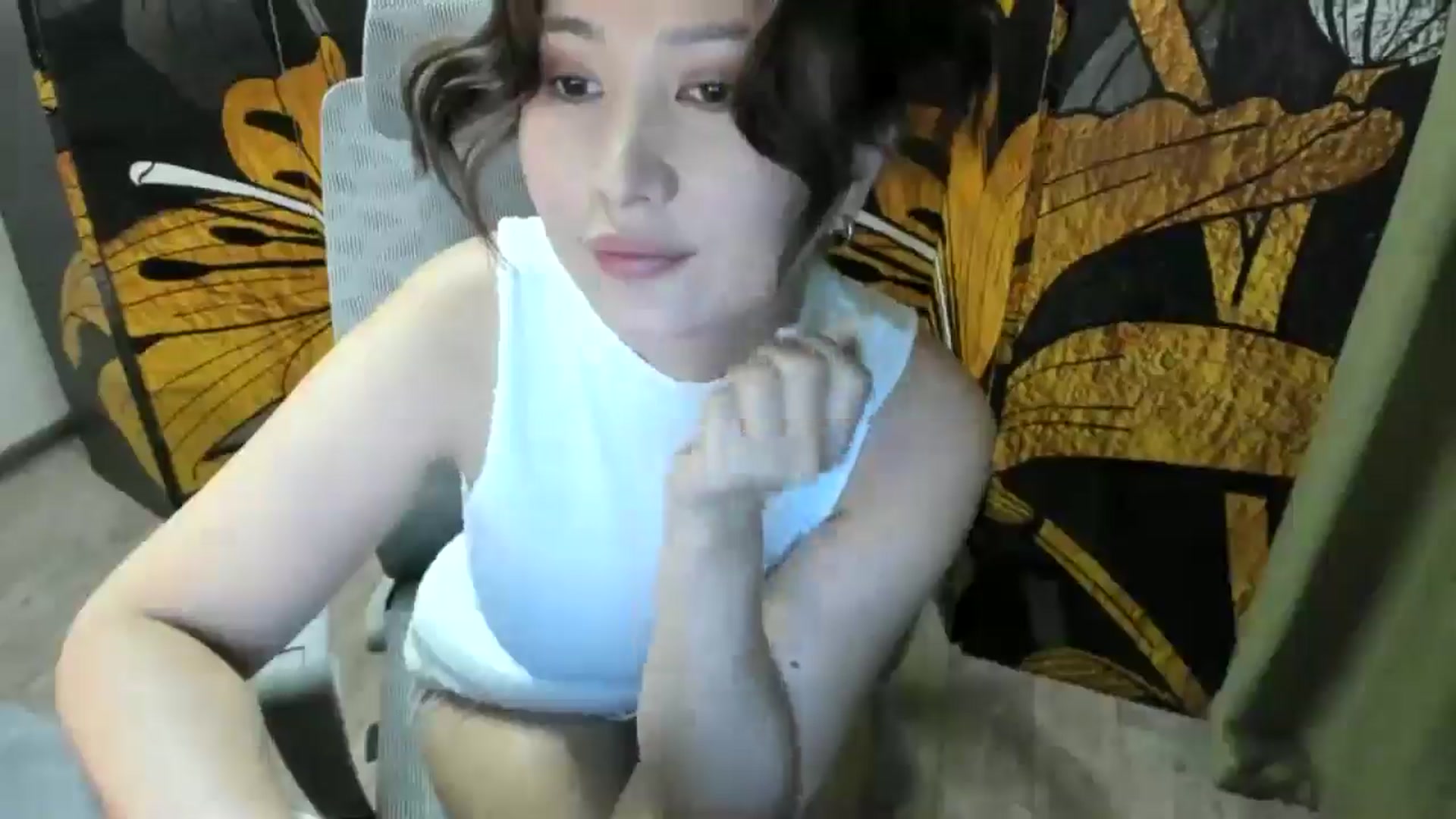 Gallery image thumbnail from Elfleurit's myfreecams stream on, 05/30/2024, 20:26 image 10 of 20
