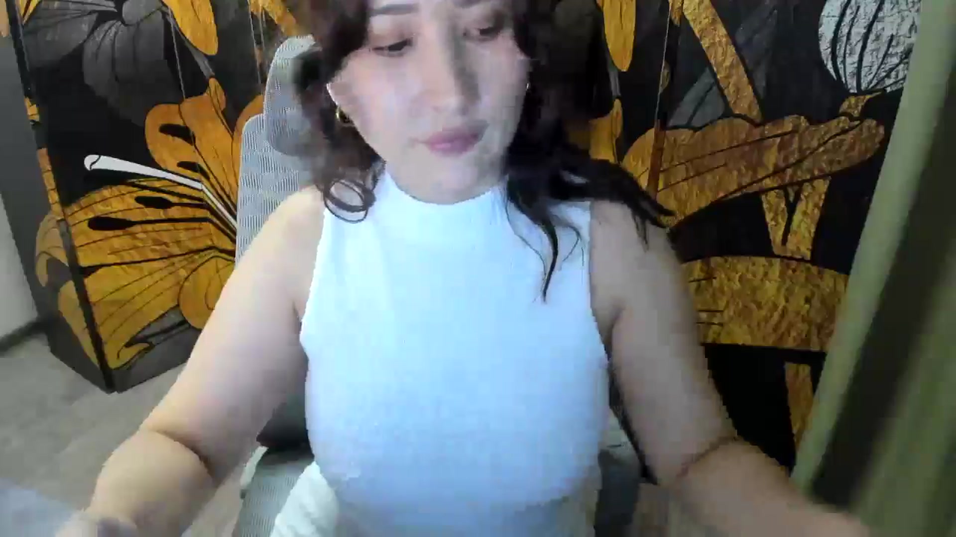 Gallery image thumbnail from Elfleurit's myfreecams stream on, 05/30/2024, 20:26 image 3 of 20