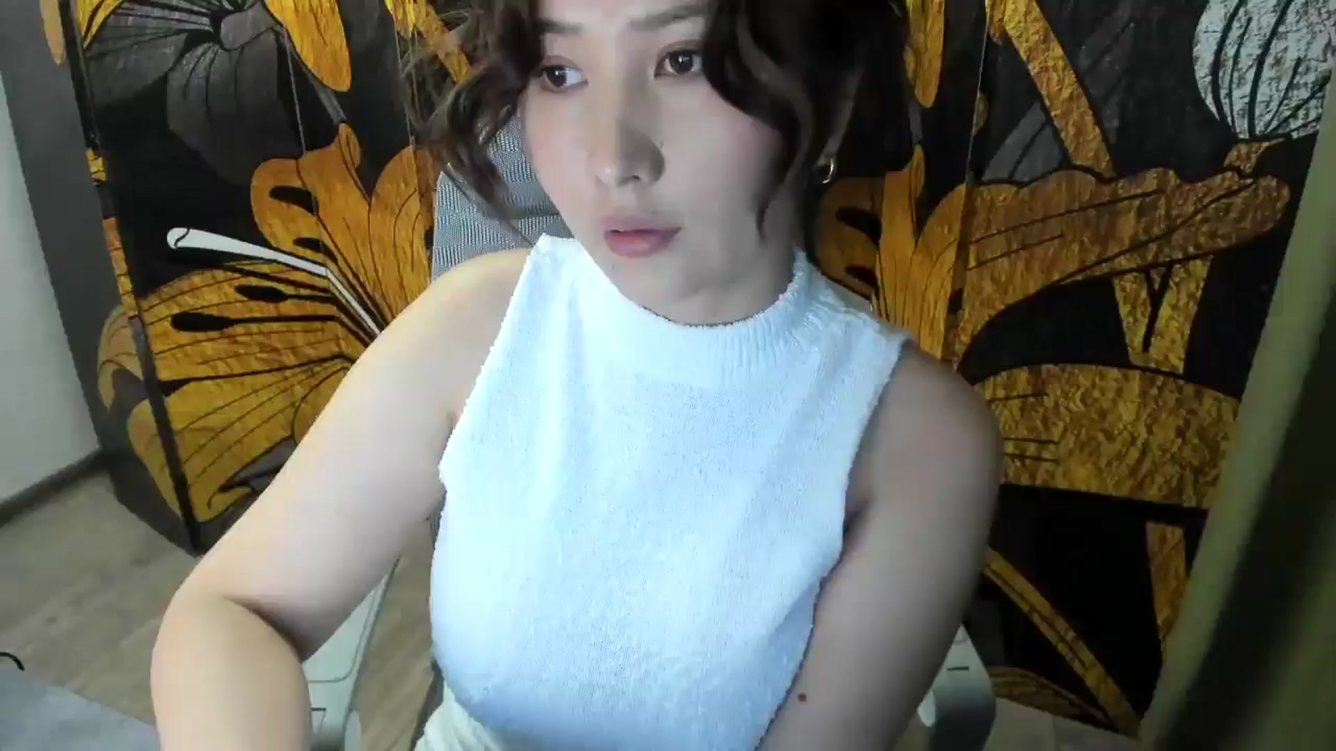 Gallery image thumbnail from Elfleurit's myfreecams stream on, 05/30/2024, 20:40 image 2 of 20