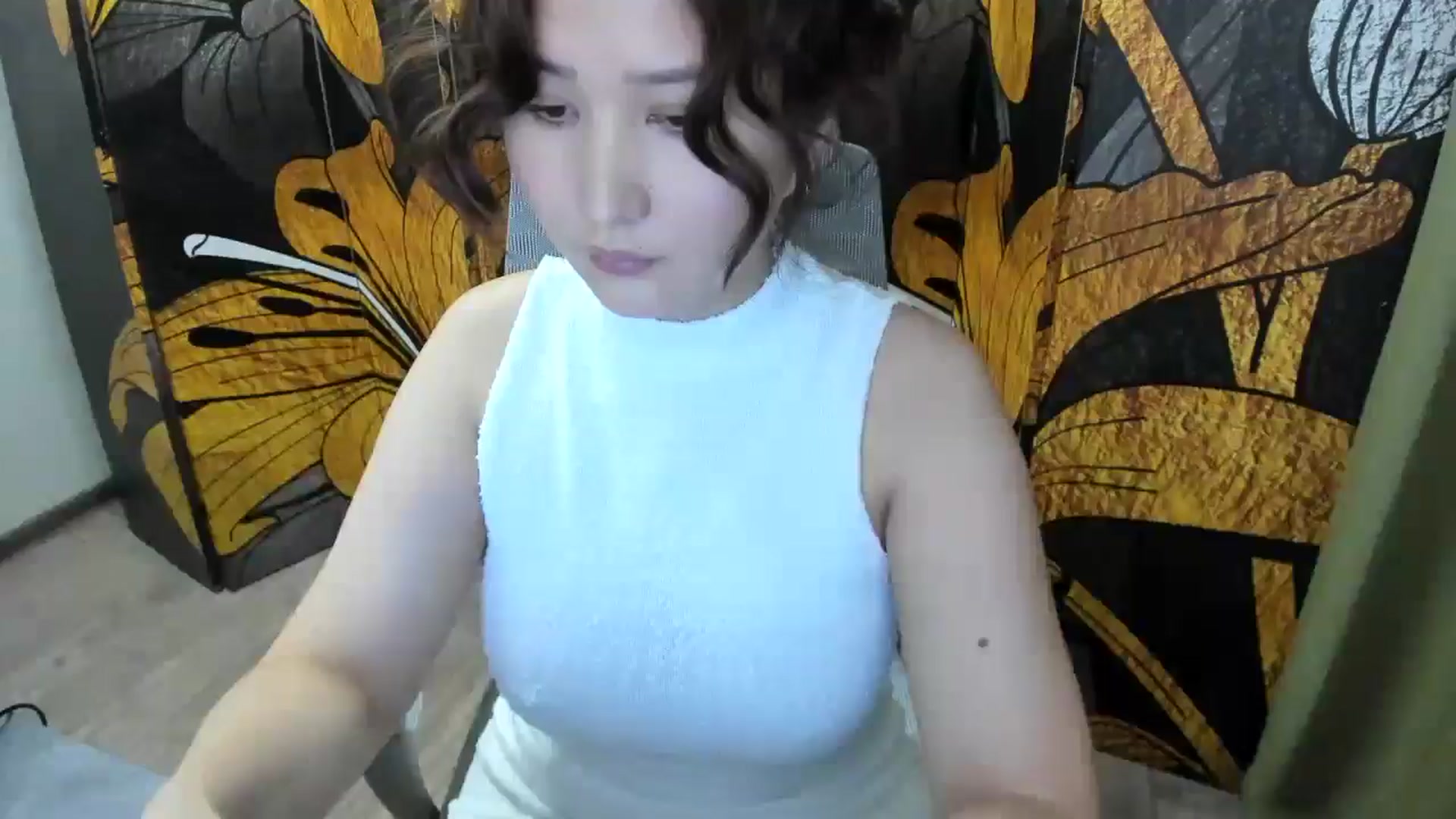 Gallery image thumbnail from Elfleurit's myfreecams stream on, 05/30/2024, 20:40 image 20 of 20