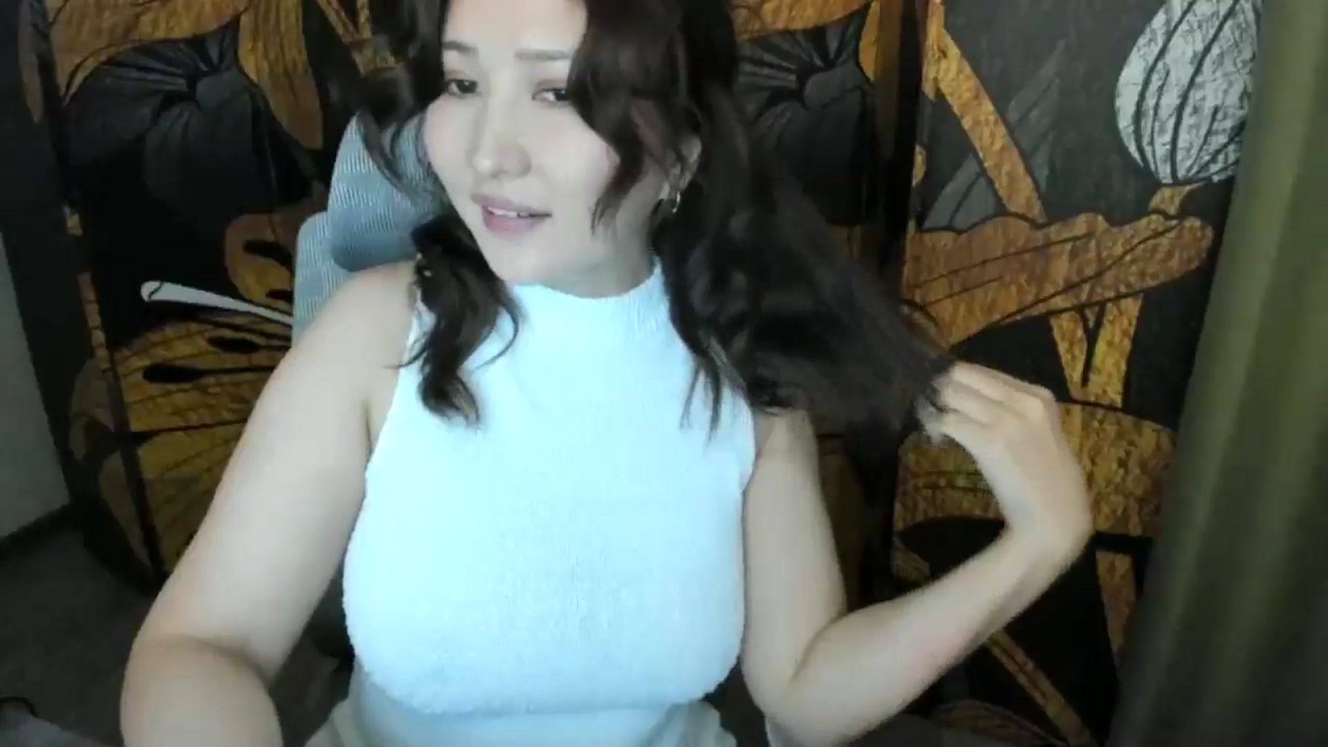 Gallery image thumbnail from Elfleurit's myfreecams stream on, 05/30/2024, 20:56 image 10 of 20