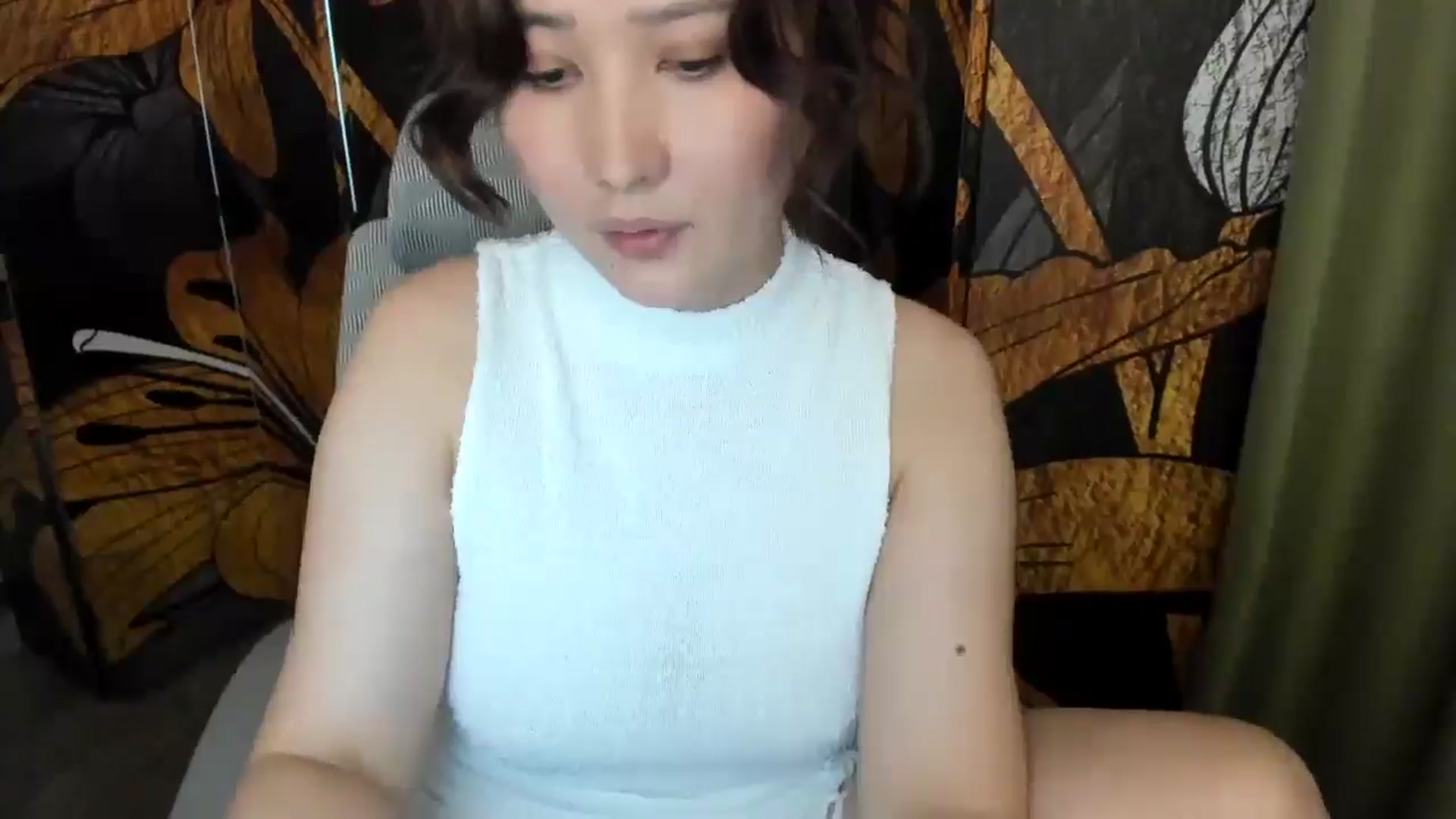 Gallery image thumbnail from Elfleurit's myfreecams stream on, 05/30/2024, 23:29 image 18 of 20