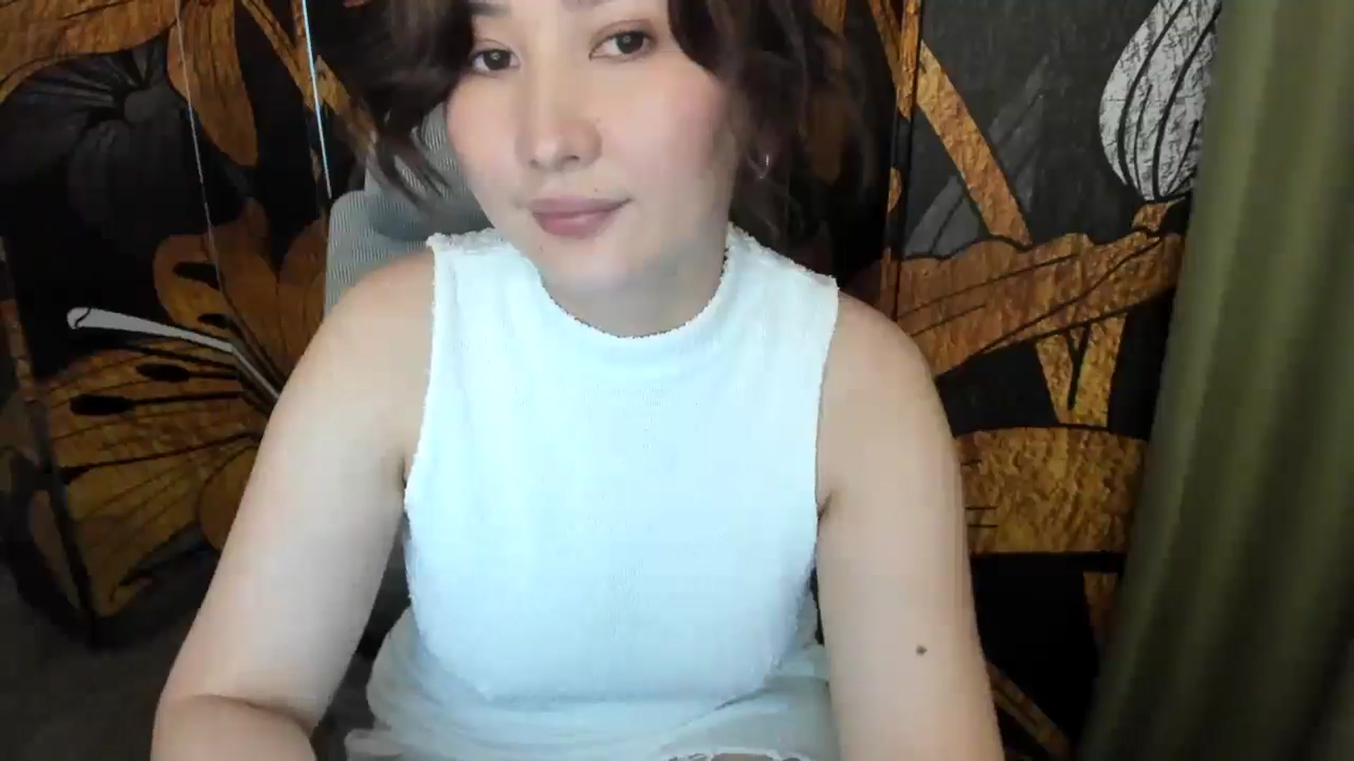 Gallery image thumbnail from Elfleurit's myfreecams stream on, 05/30/2024, 23:29 image 11 of 20