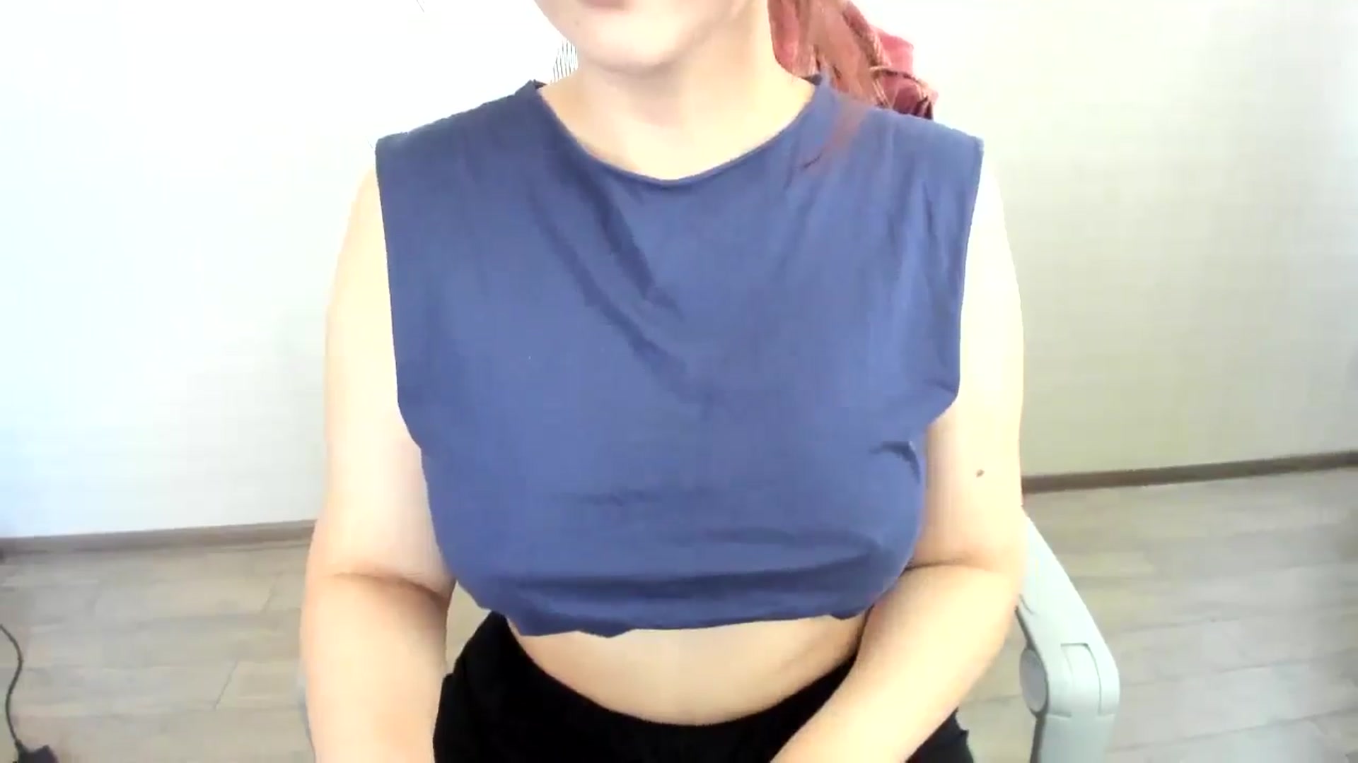 Gallery image thumbnail from Elfleurit's myfreecams stream on, 06/06/2024, 06:56 image 15 of 20
