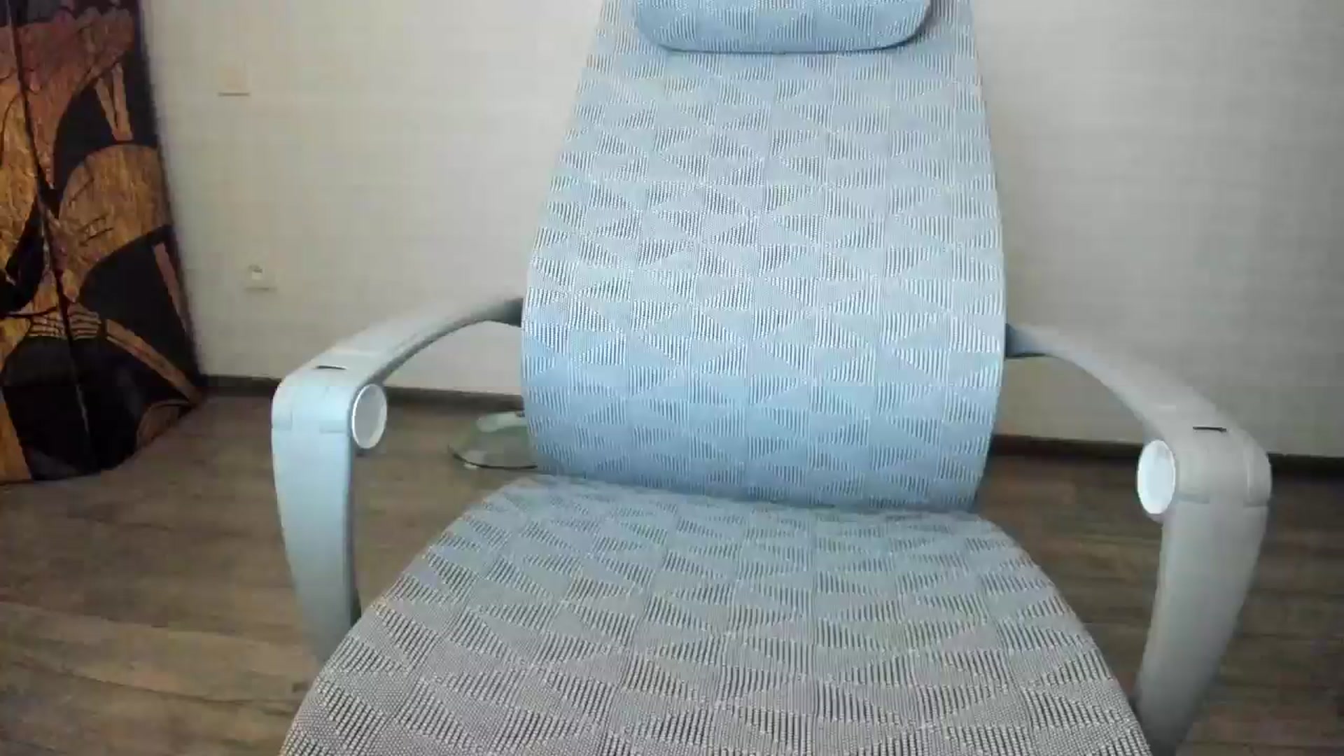 Gallery image thumbnail from Elfleurit's myfreecams stream on, 06/12/2024, 19:20 image 18 of 20