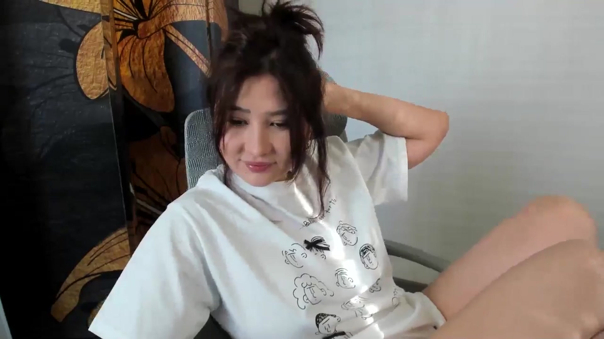 Gallery image thumbnail from Elfleurit's myfreecams stream on, 06/19/2024, 13:55 image 8 of 20