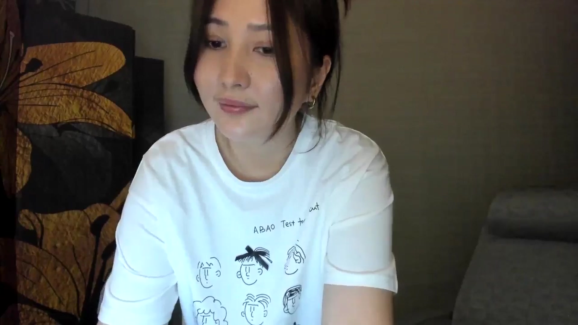 Gallery image thumbnail from Elfleurit's myfreecams stream on, 06/19/2024, 18:04 image 16 of 20