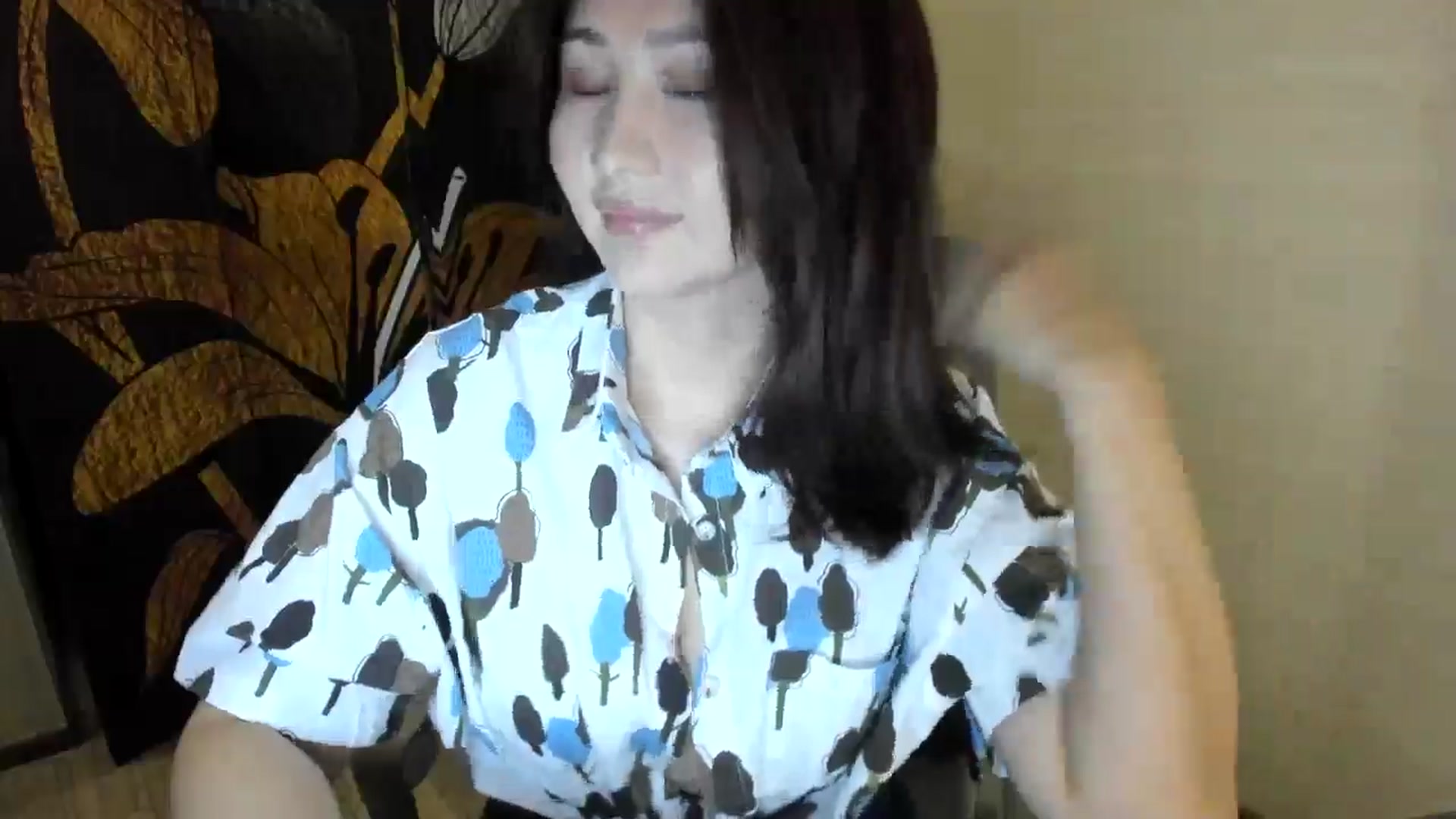 Gallery image thumbnail from Elfleurit's myfreecams stream on, 06/20/2024, 20:16 image 4 of 20