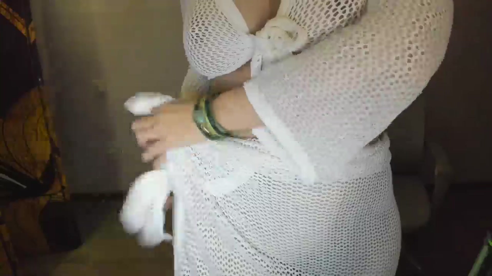 Gallery image thumbnail from Elfleurit's myfreecams stream on, 07/03/2024, 20:00 image 12 of 20