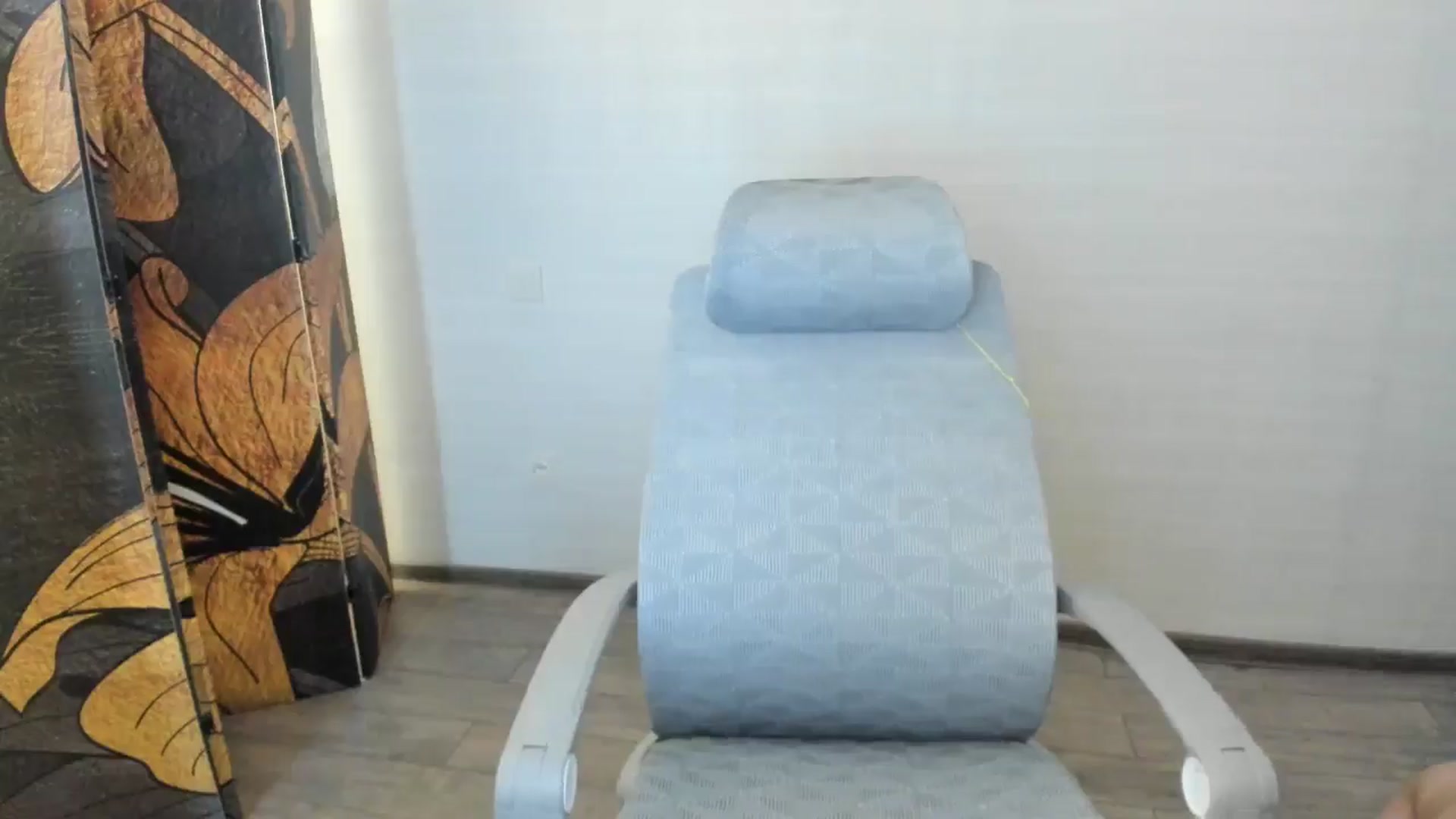 Gallery image thumbnail from Elfleurit's myfreecams stream on, 07/10/2024, 23:47 image 2 of 20