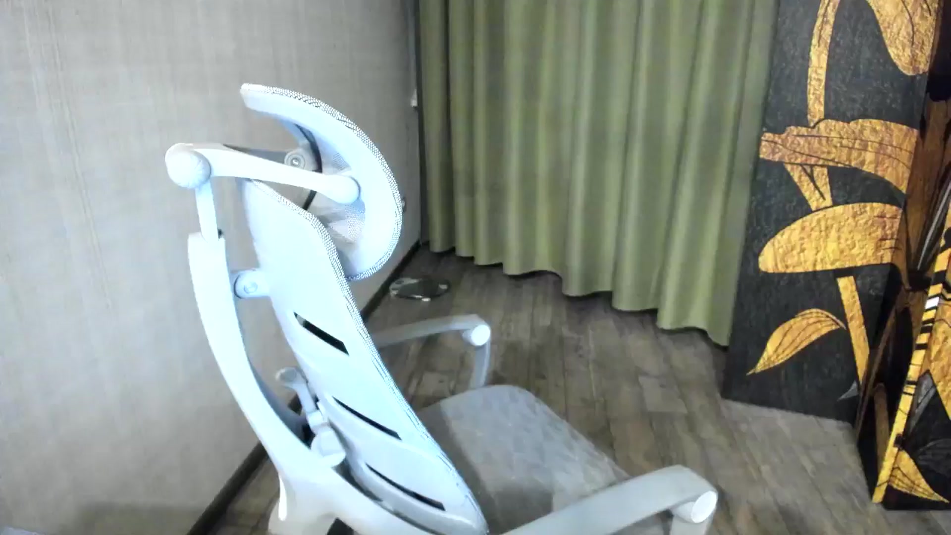 Gallery image thumbnail from Elfleurit's myfreecams stream on, 07/17/2024, 19:24 image 20 of 20