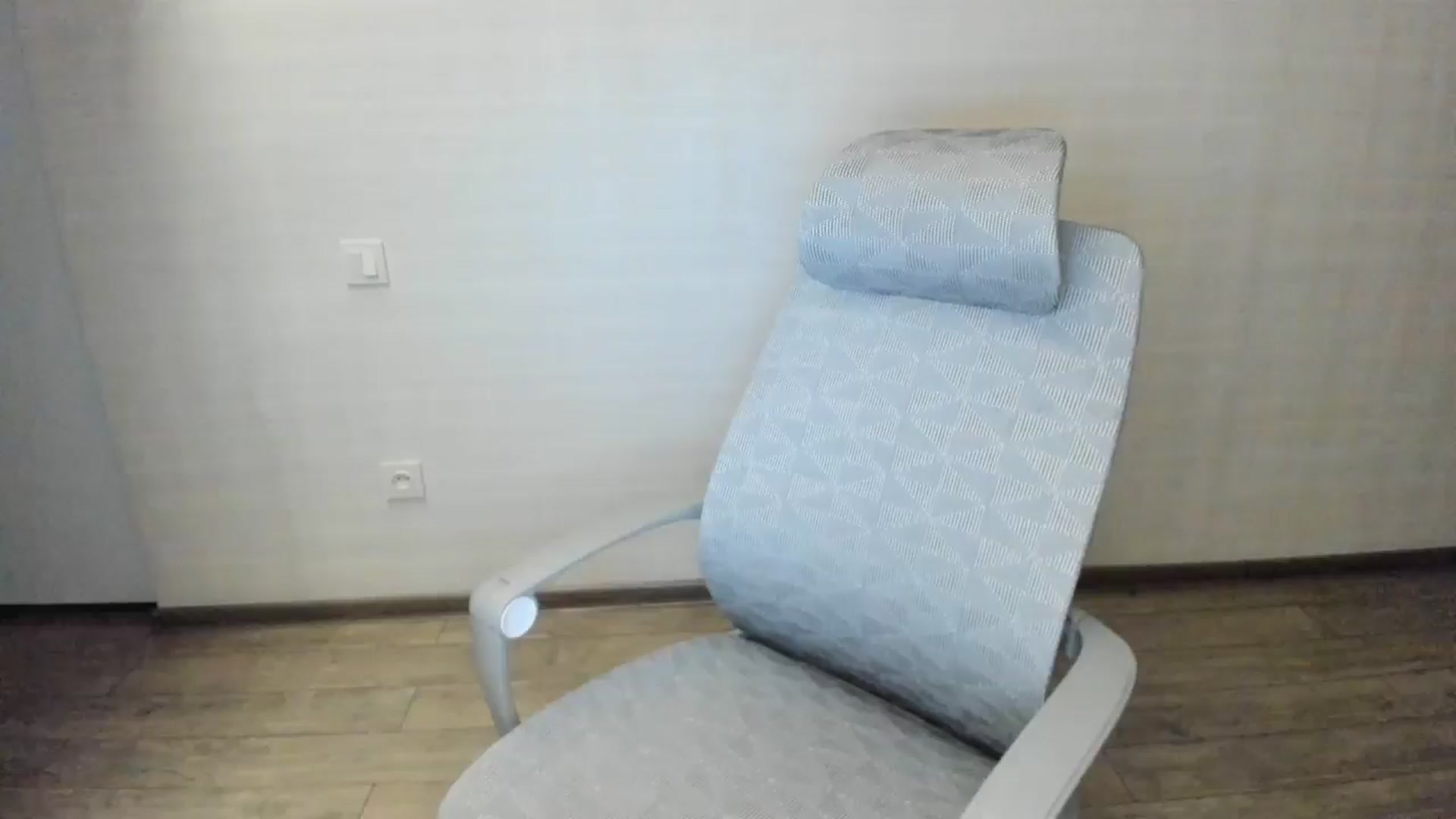 Gallery image thumbnail from Elfleurit's myfreecams stream on, 07/22/2024, 17:13 image 16 of 20