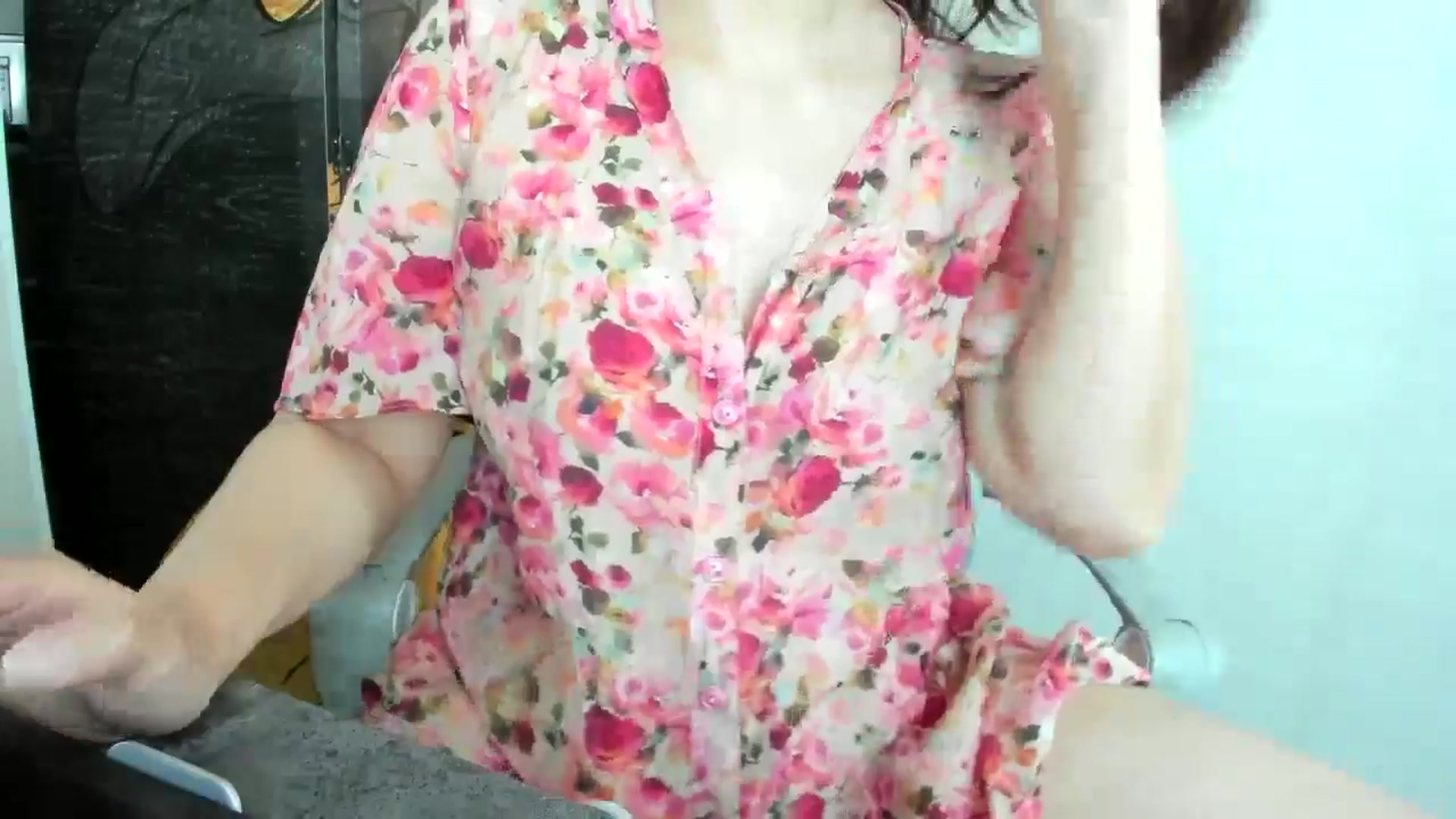 Gallery image thumbnail from Elfleurit's myfreecams stream on, 07/24/2024, 03:42 image 4 of 20