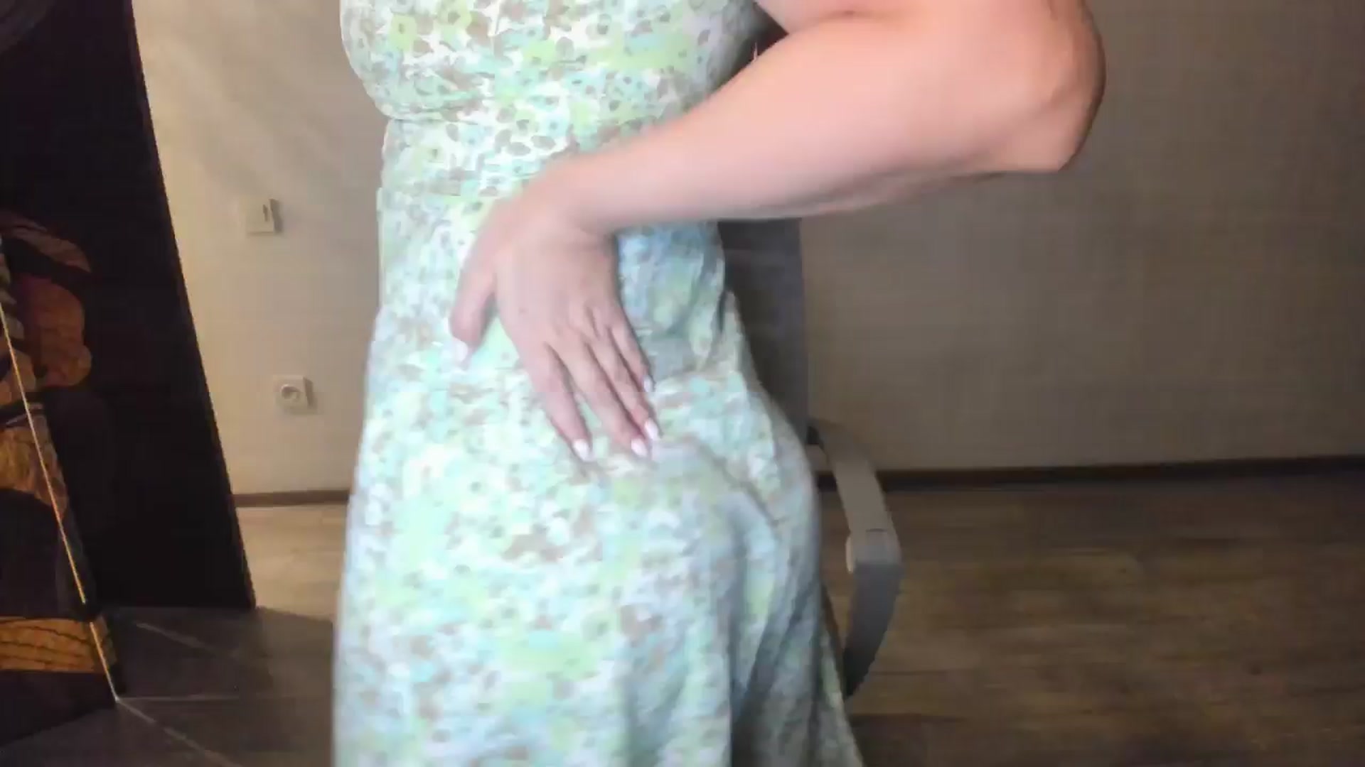 Gallery image thumbnail from Elfleurit's myfreecams stream on, 07/25/2024, 18:11 image 14 of 20
