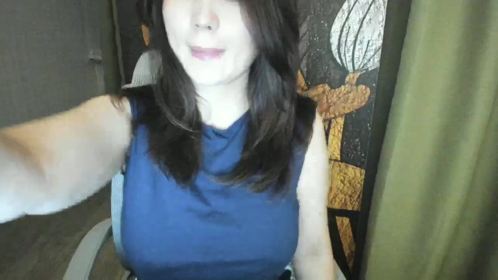 Gallery image thumbnail from Elfleurit's myfreecams stream on, 07/27/2024, 17:46 image 2 of 20
