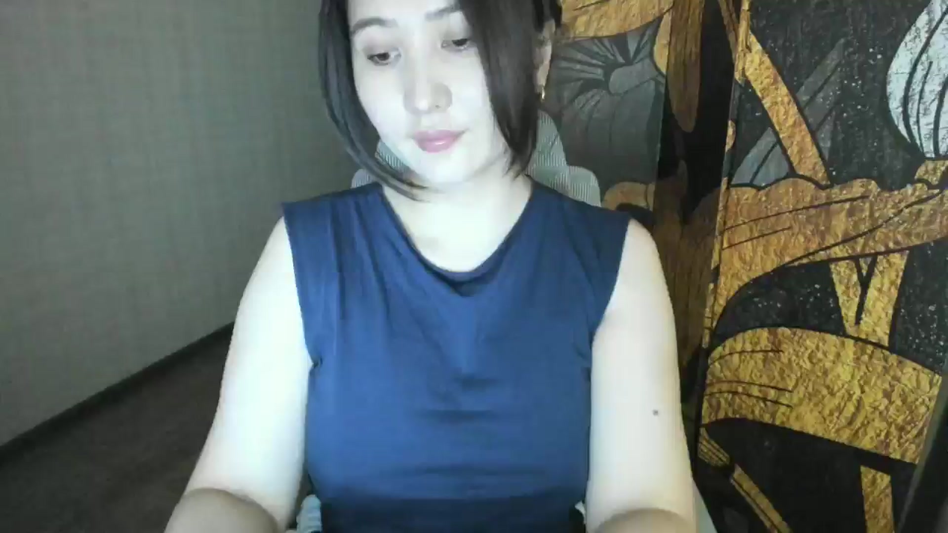 Gallery image thumbnail from Elfleurit's myfreecams stream on, 07/27/2024, 18:02 image 4 of 20