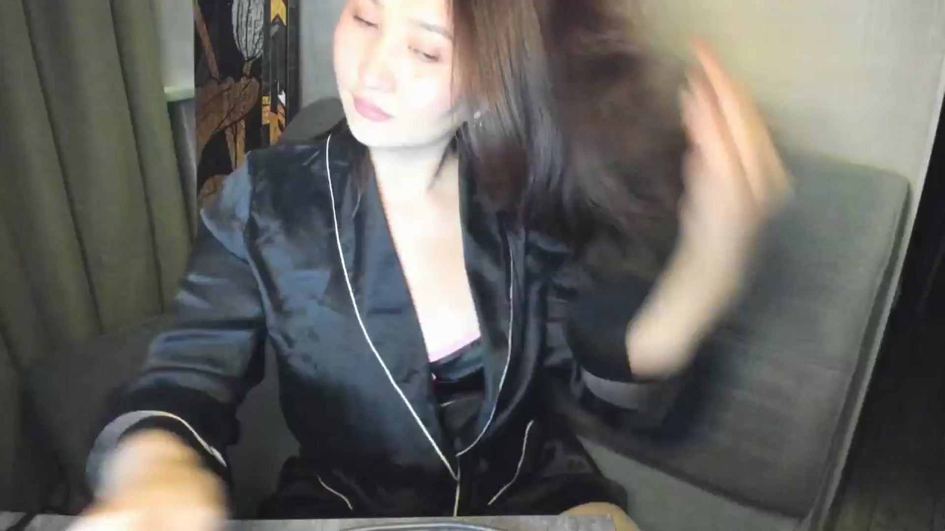 Gallery image thumbnail from Elfleurit's myfreecams stream on, 09/21/2024, 21:26 image 18 of 20