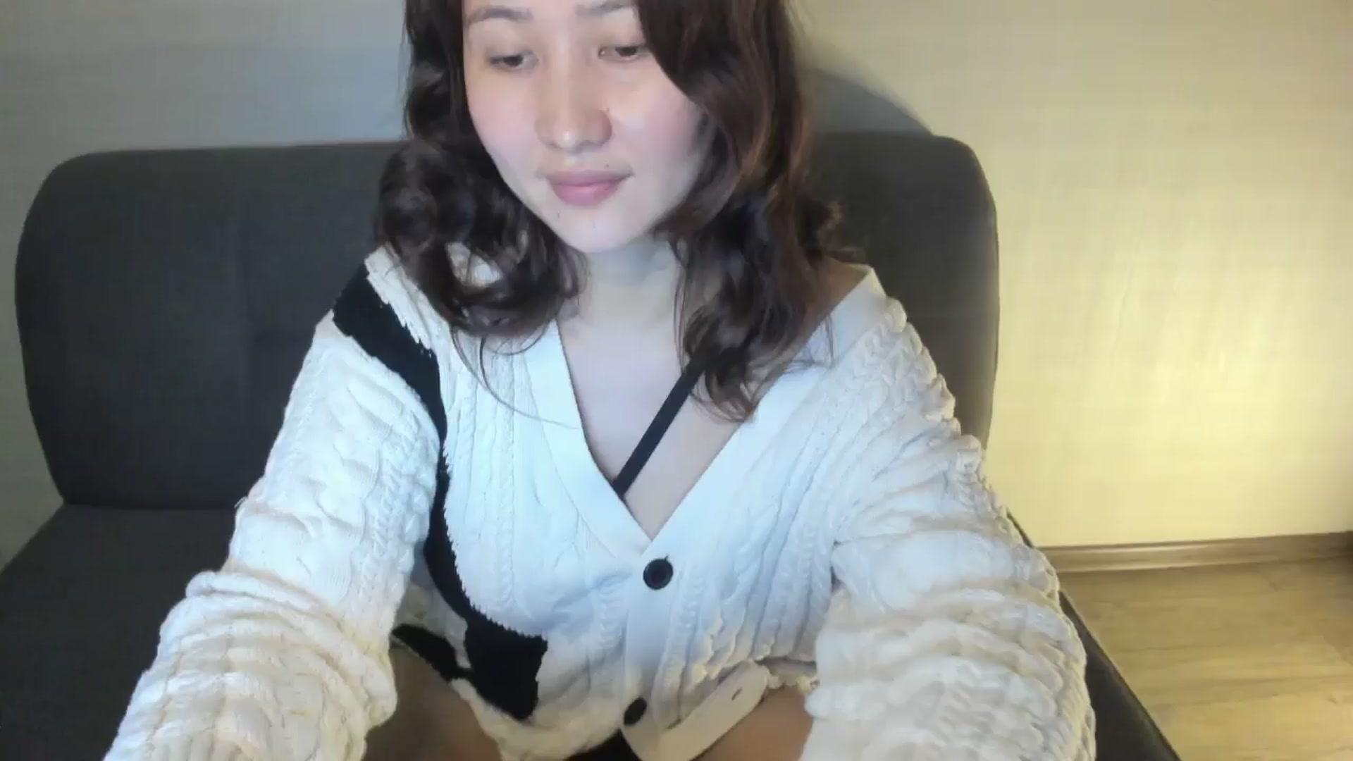 Gallery image thumbnail from Elfleurit's myfreecams stream on, 09/29/2024, 22:07 image 10 of 20