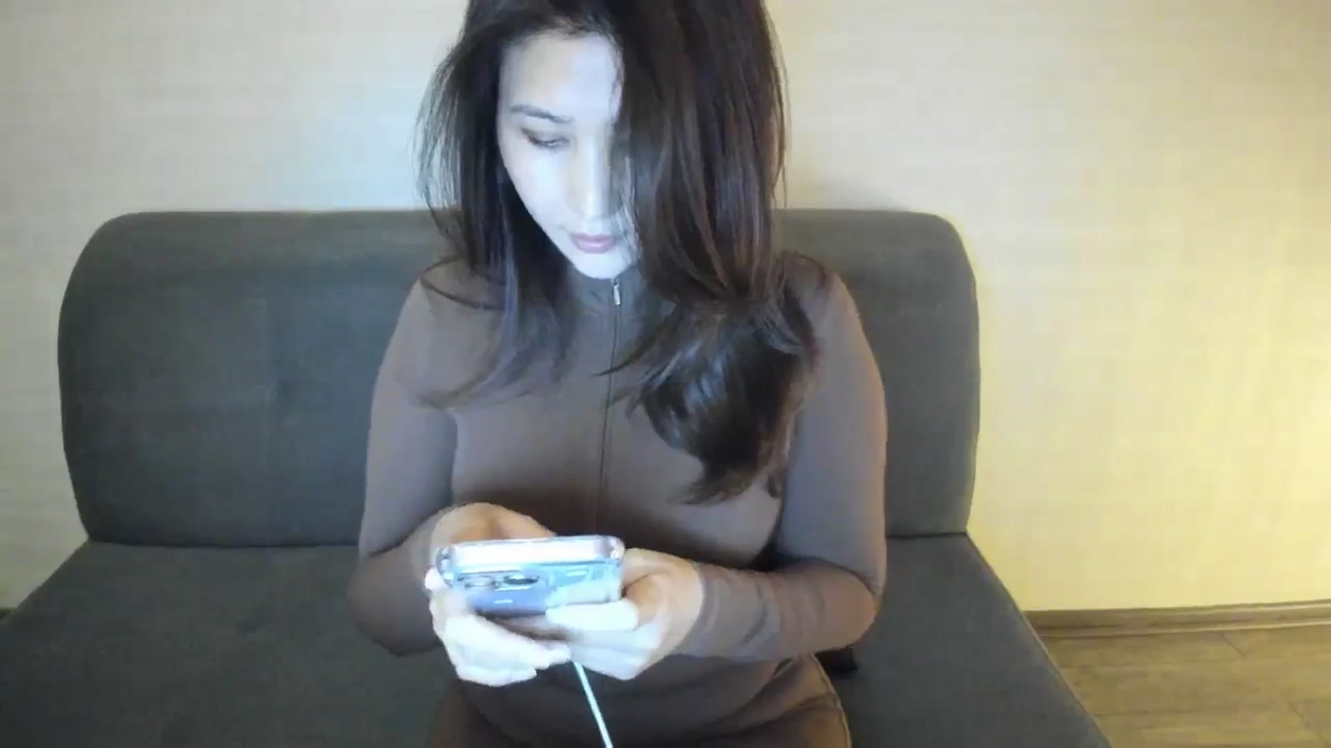 Gallery image thumbnail from Elfleurit's myfreecams stream on, 10/16/2024, 19:57 image 19 of 20