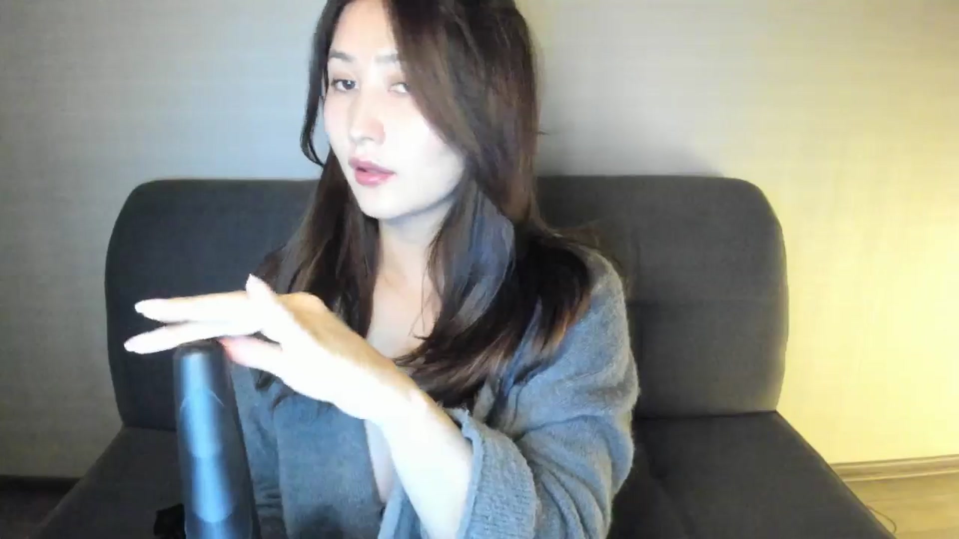 Gallery image thumbnail from Elfleurit's myfreecams stream on, 10/20/2024, 20:32 image 19 of 20