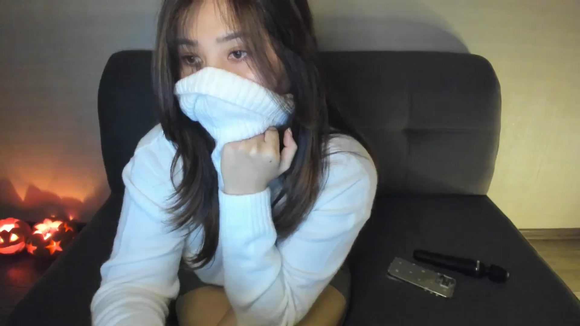 Gallery image thumbnail from Elfleurit's myfreecams stream on, 10/23/2024, 23:14 image 8 of 20