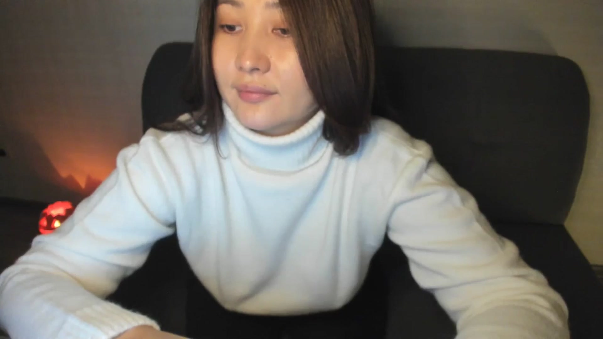 Gallery image thumbnail from Elfleurit's myfreecams stream on, 10/24/2024, 01:19 image 11 of 20