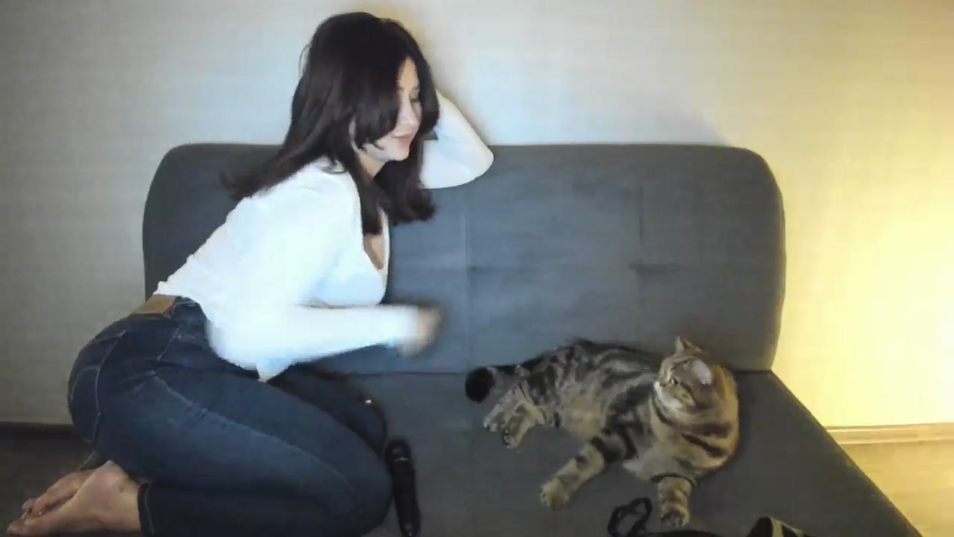 Gallery image thumbnail from Elfleurit's myfreecams stream on, 10/27/2024, 20:49 image 13 of 20