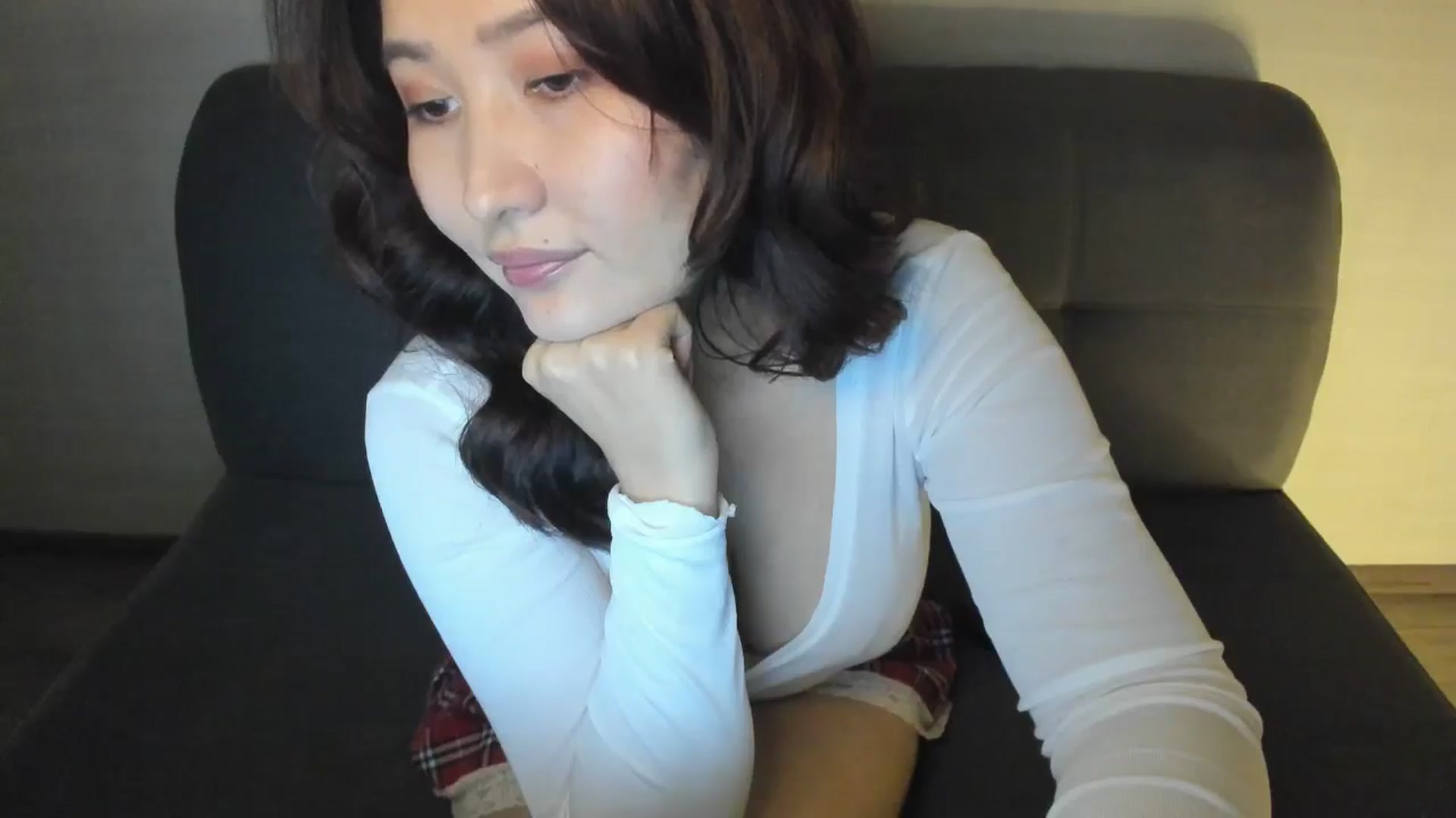 Gallery image thumbnail from Elfleurit's myfreecams stream on, 11/01/2024, 24:16 image 10 of 20