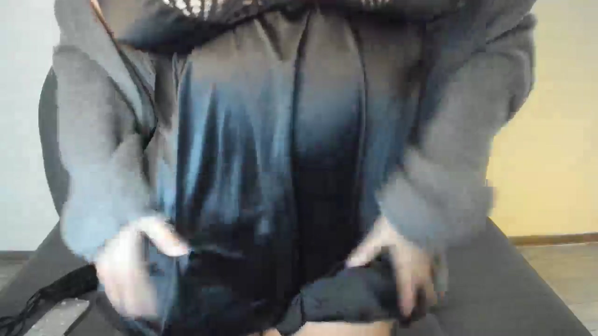 Gallery image thumbnail from Elfleurit's myfreecams stream on, 11/21/2024, 03:08 image 11 of 20