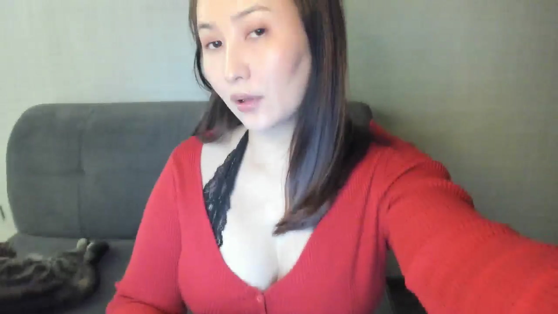 Gallery image thumbnail from Elfleurit's myfreecams stream on, 12/08/2024, 18:17 image 8 of 20