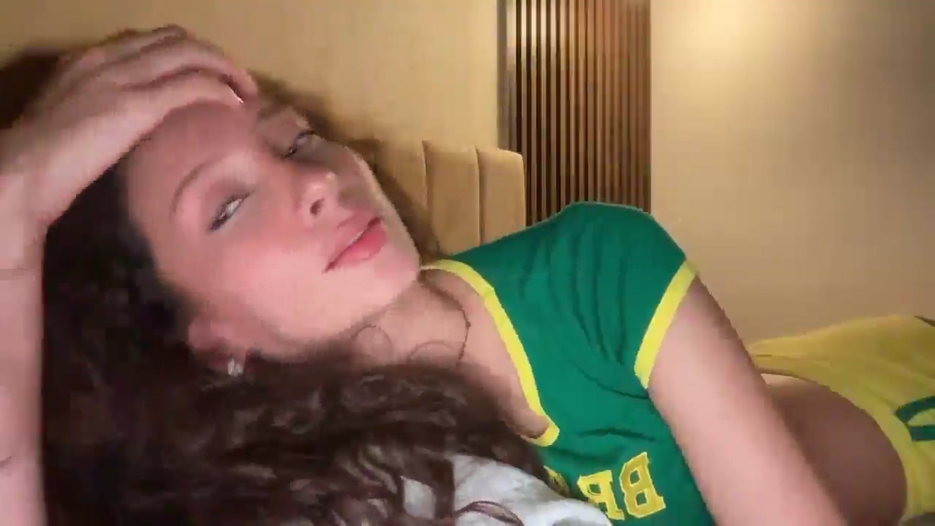 Gallery image thumbnail from ElianaCruz's myfreecams stream on, 02/13/2026, 02:46 image 19 of 20