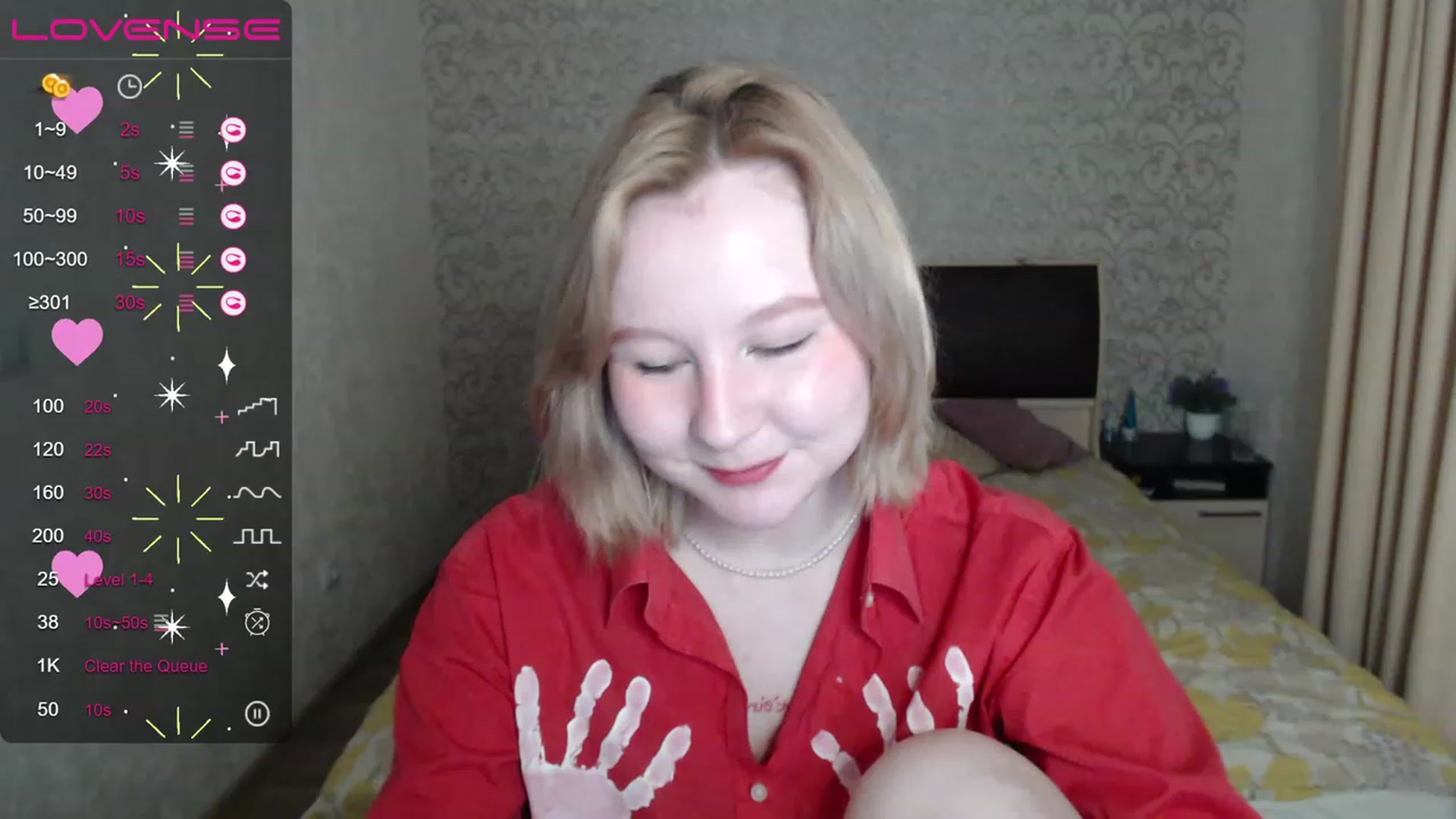 Gallery image thumbnail from Eliemalkovich's myfreecams stream on, 04/24/2023, 18:29 image 10 of 20