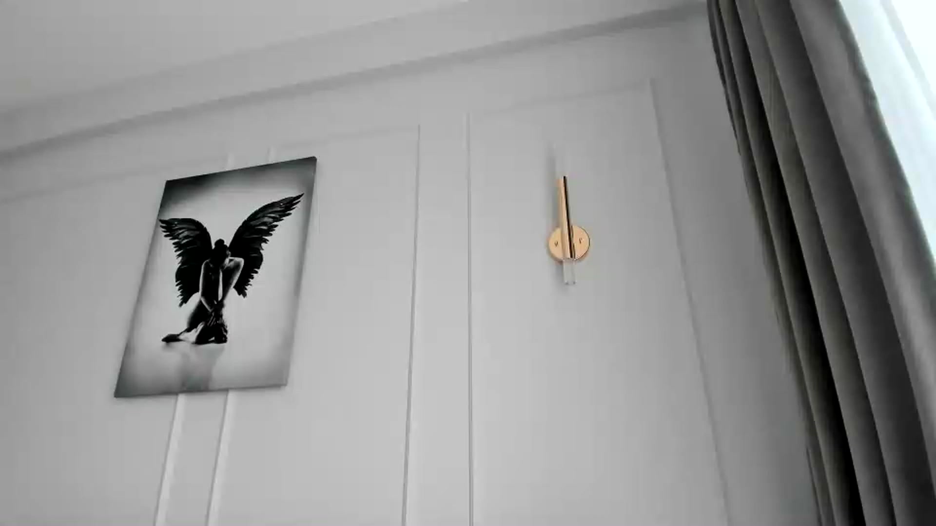 Gallery image thumbnail from EliinaGreen's myfreecams stream on, 03/15/2023, 10:54 image 17 of 20