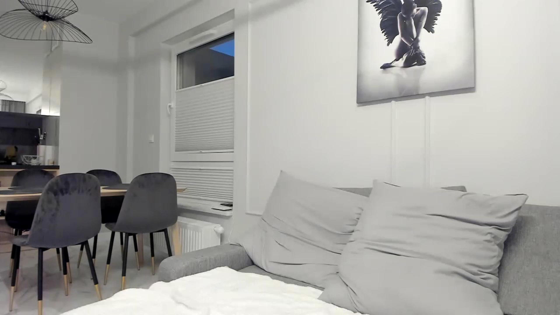 Gallery image thumbnail from EliinaGreen's myfreecams stream on, 05/10/2023, 19:09 image 19 of 20
