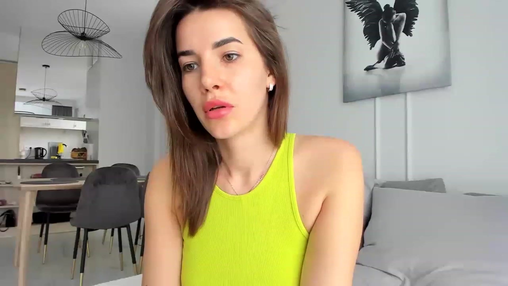Gallery image thumbnail from EliinaGreen's myfreecams stream on, 05/17/2023, 10:09 image 7 of 20