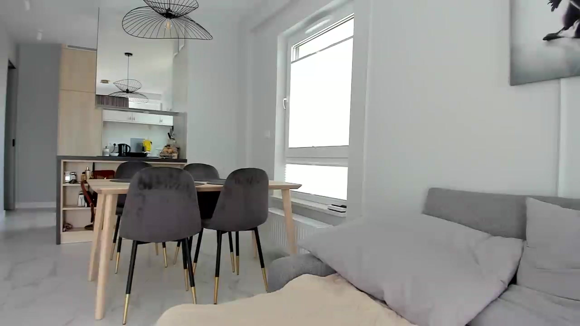 Gallery image thumbnail from EliinaGreen's myfreecams stream on, 05/28/2023, 08:17 image 3 of 20